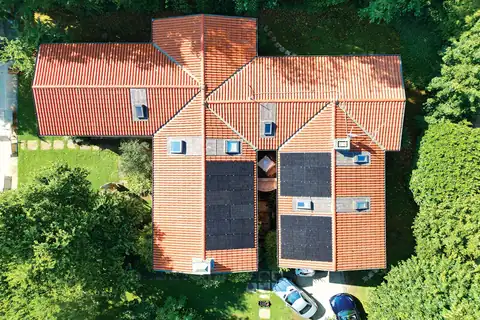 IMPIANTO FOTOVOLTAICO RESIDENZIALE DA 10,56 KW