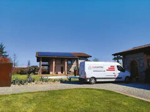 IMPIANTO FOTOVOLTAICO RESIDENZIALE DA 19,68 KW